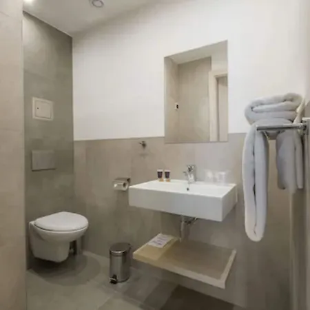 Reytan 3* Warsaw