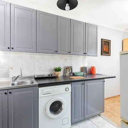 Superapart Chalubinskiego 9 * Warschau