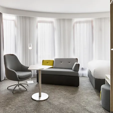 Express - - The Hub By Ihg Szálloda