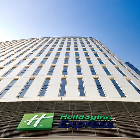 Express - - The Hub By Ihg Szálloda