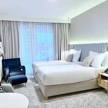 Royal Tulip Centre Apartahotel