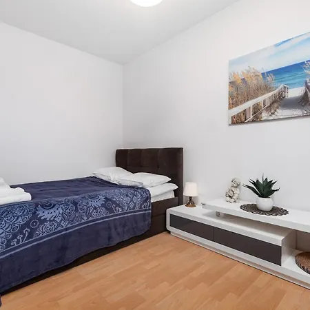 Plocka 17 By Homeprime Apartament Warszawa