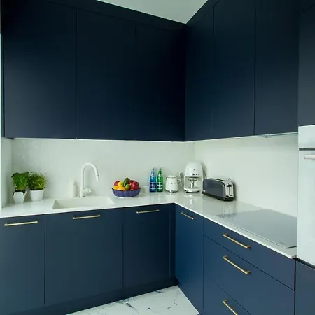 Nowy Przy Placu Szembeka Apartamento Varsovia