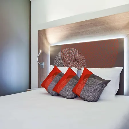 Novotel Centrum 4* Varsó
