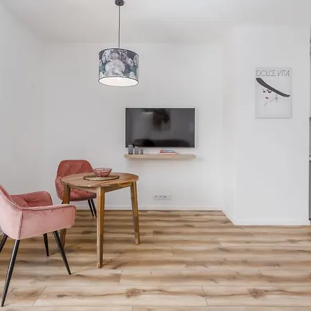 Enjoy! Mokotow Konstruktorska Apartament