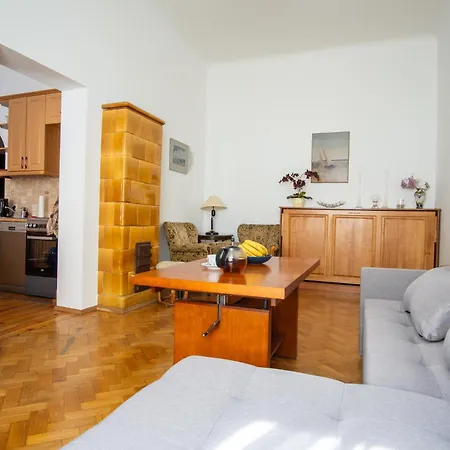 Plac Zbawiciela Spacious - Location, Metro 200m, 53m2 - By Rentujemy Appartement Varsovie
