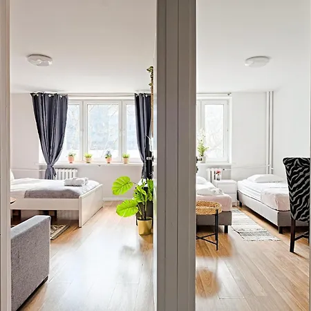 Oasis 2 In Center Downtown