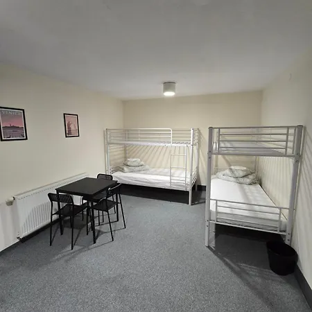 Rooms4rest Skibicka - Private For Tourists - Atr Consulting Sp, Z O,o, Варшава