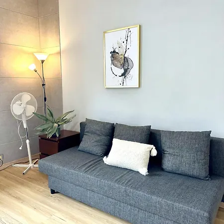 Exclusive Smolna Varsavia