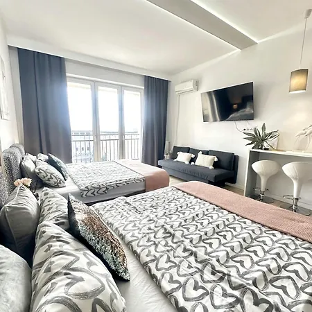 Exclusive Smolna * Varsavia