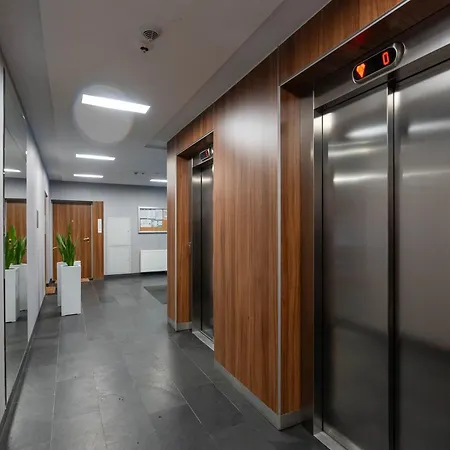 Zoliborz - Gym, Workspace, Bus Nearby - By Rentujemy Varsó
