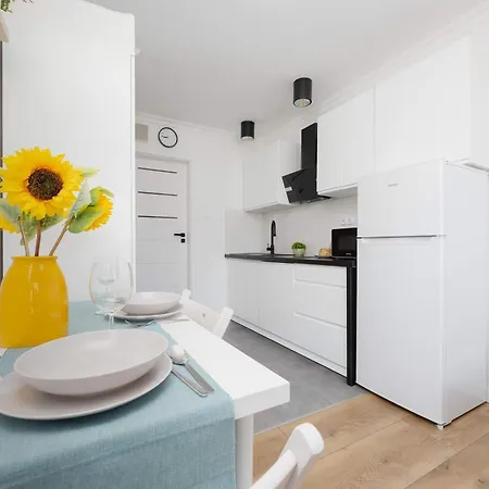 アパート Cosy In The Centre Of By Renters