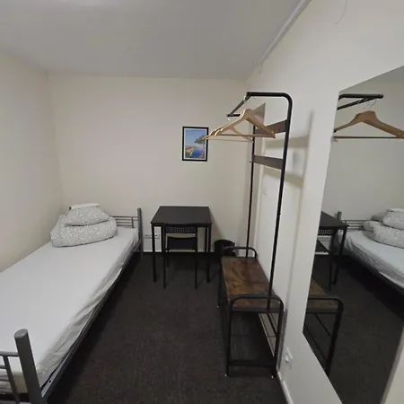 Rooms4rest Skibicka - Private For Tourists - Atr Consulting Sp, Z O,o, Хостел