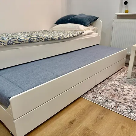 Nowoczesny Dom Z Ogrodem W Warszawie 'nowy Obiekt' * 华沙