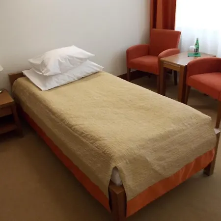 Couette-café Rezydencja Belweder Klonowa Varsovie