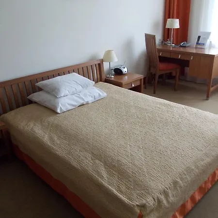 Couette-café Rezydencja Belweder Klonowa 3*