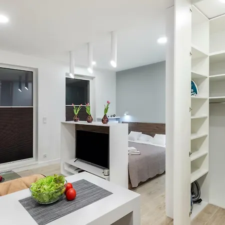 Luxury Miedzyborska 8b Warsaw