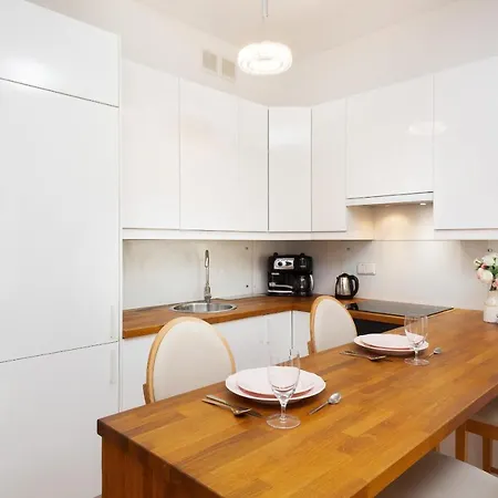 Apartament Bialy Kamien
