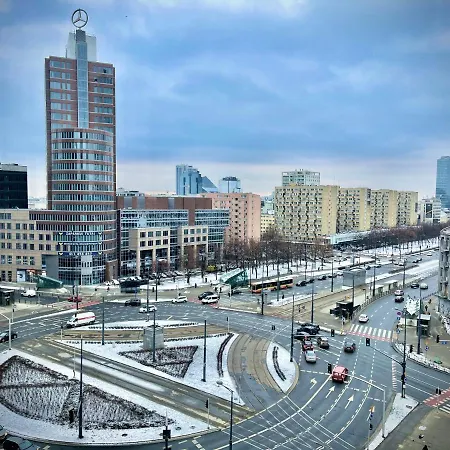 Super Rondo Onz Metro Nowe Wifi 300 Mb/s Aircondition Netflix Spotify * Warsaw
