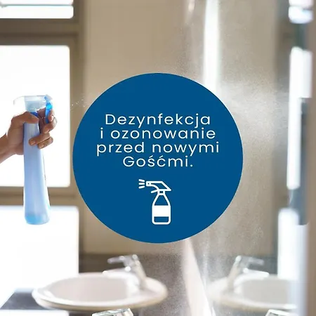 Clicktheflat Chmielna 7 * Warsaw