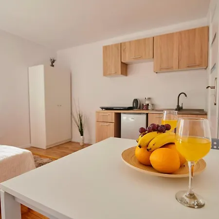 Apartament Regem Płońska *