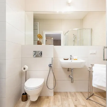 Metro Plocka Exquisite By Renters Апартаменты *