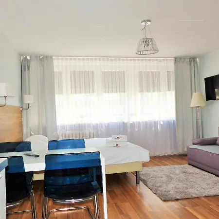 Hosapartments City Center *