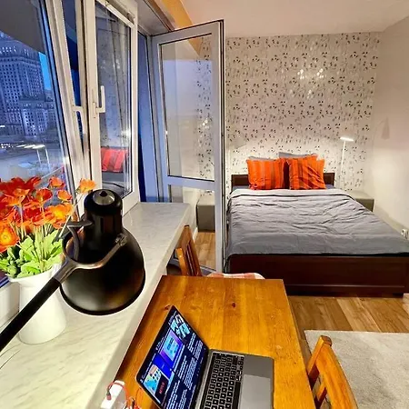 Appartement Orange Metro Fast Wifi 1gbs Big Tv Hbo Appletv Warschau