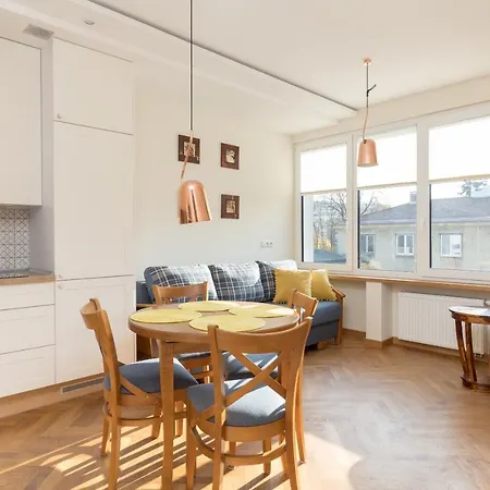 Piekna 2-bedroom * ורשה