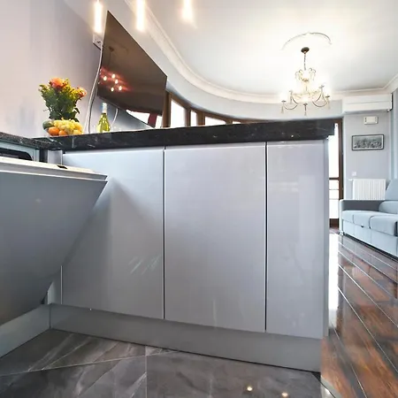 Siedmiogrodzka 7 Serviced By P&o Апартаменты Варшава