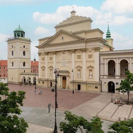 Przy Placu Zamkowym By Renters Warszawa