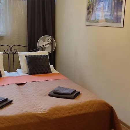 Apartament Centrum - Metro Rondo Onz Warszawa