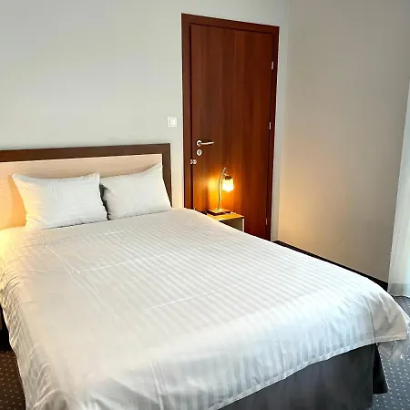 Poleczki Aparthotel Varsavia