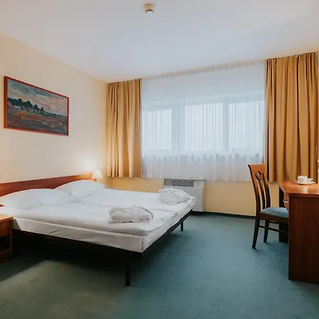 Sangate Airport Hotel Warsaw