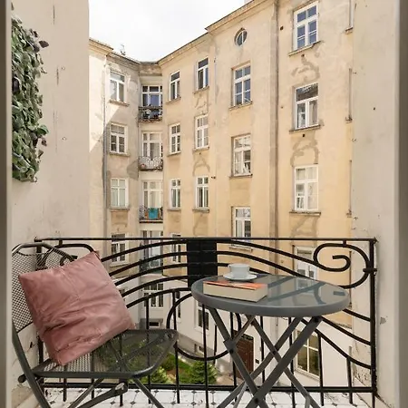 Marszalkowska 58 - Classy Two Bedroom With Balcony By Renters Διαμέρισμα