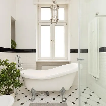 Marszalkowska 58 - Classy Two Bedroom With Balcony By Renters Διαμέρισμα