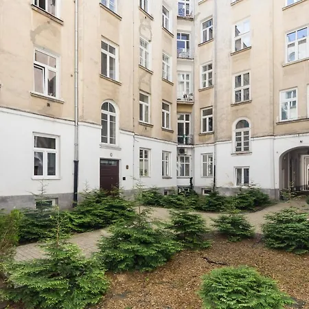 Marszalkowska 58 - Classy Two Bedroom With Balcony By Renters Βαρσοβία