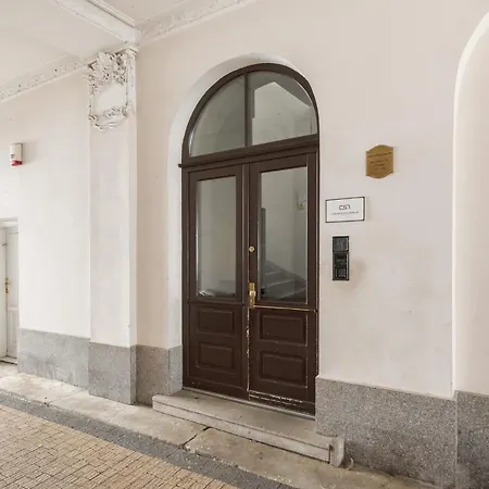 Marszalkowska 58 - Classy Two Bedroom With Balcony By Renters