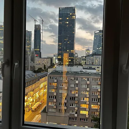 Zielna Center * Varsovia