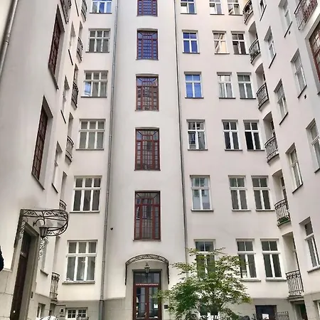 Apartament Bezagenta Wilcza8 Minimalist Location Warszawa