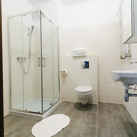 Renttner Apartment *
