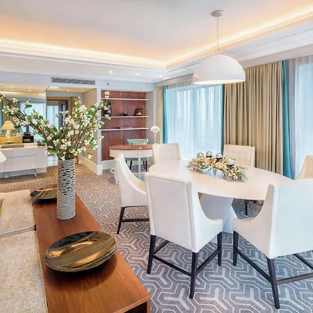 Hilton Ξενοδοχείο Βαρσοβία