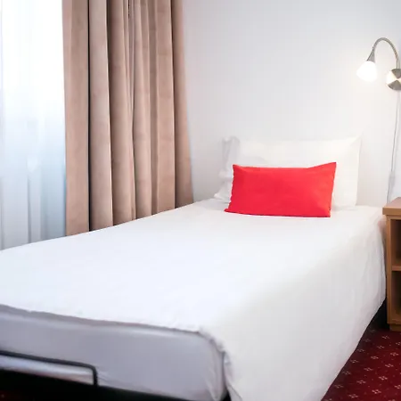 Hotel Start Aramis Warschau