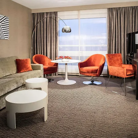 Hotel Sofitel Victoria 5*