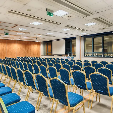 Leonardo Royal 4* Varšava