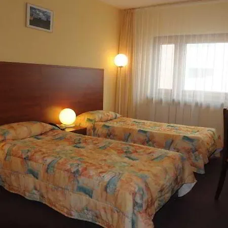 Sangate Airport Hotel Warsaw