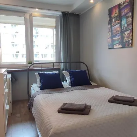 Apartament Centrum - Metro Rondo Onz