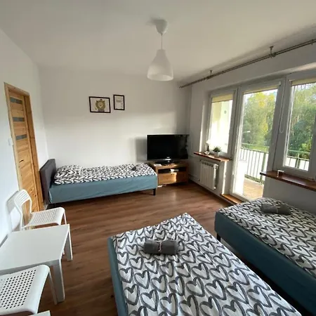 Bora-komorowskiego Hostel Warszawa