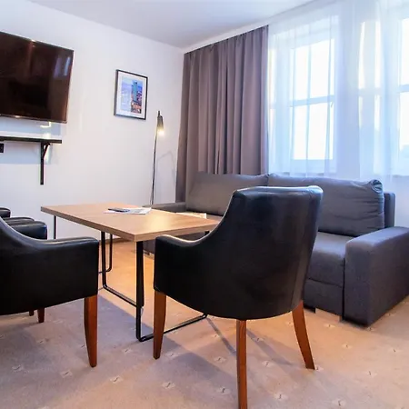 - Apart-hotel Varsóvia
