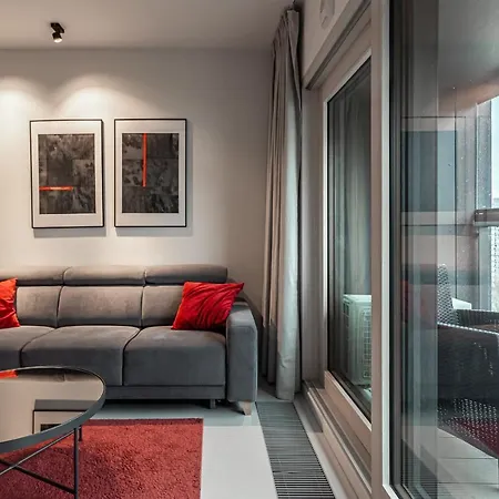 Apartment Mennica Deluxe Warsaw
